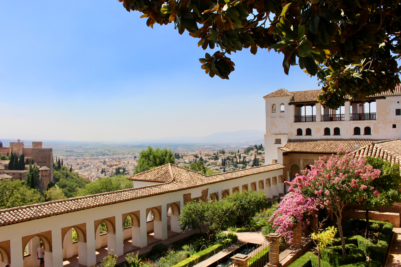 Der Sommerpalast Generalife in der Alhambra
