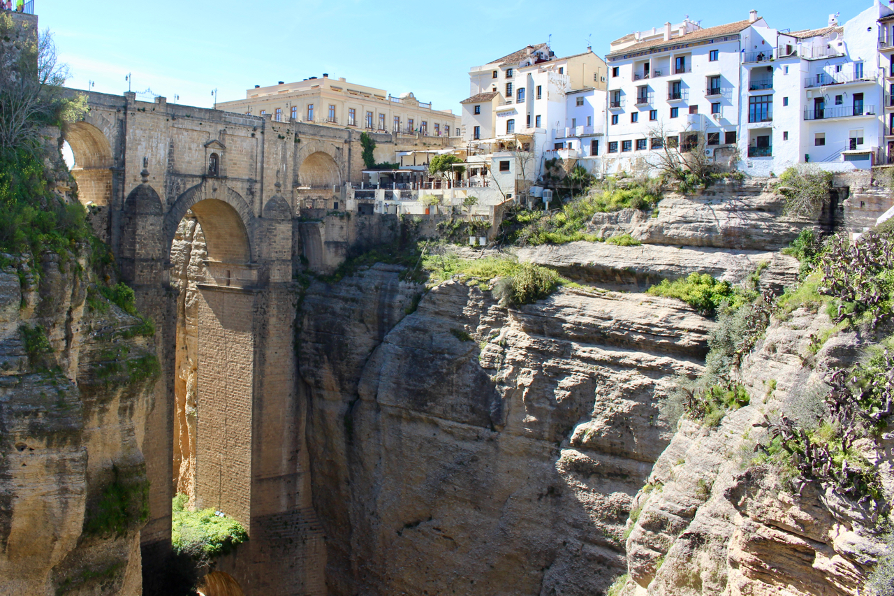 Puente Nuevo von den Jardines de Cuenca aus