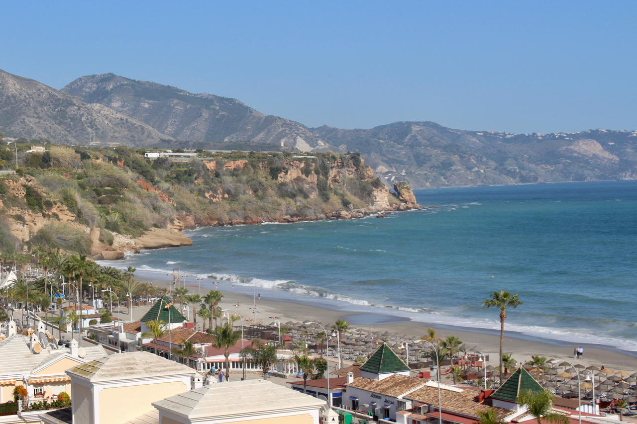 Ferien am Strand Playa Burriana in Nerja