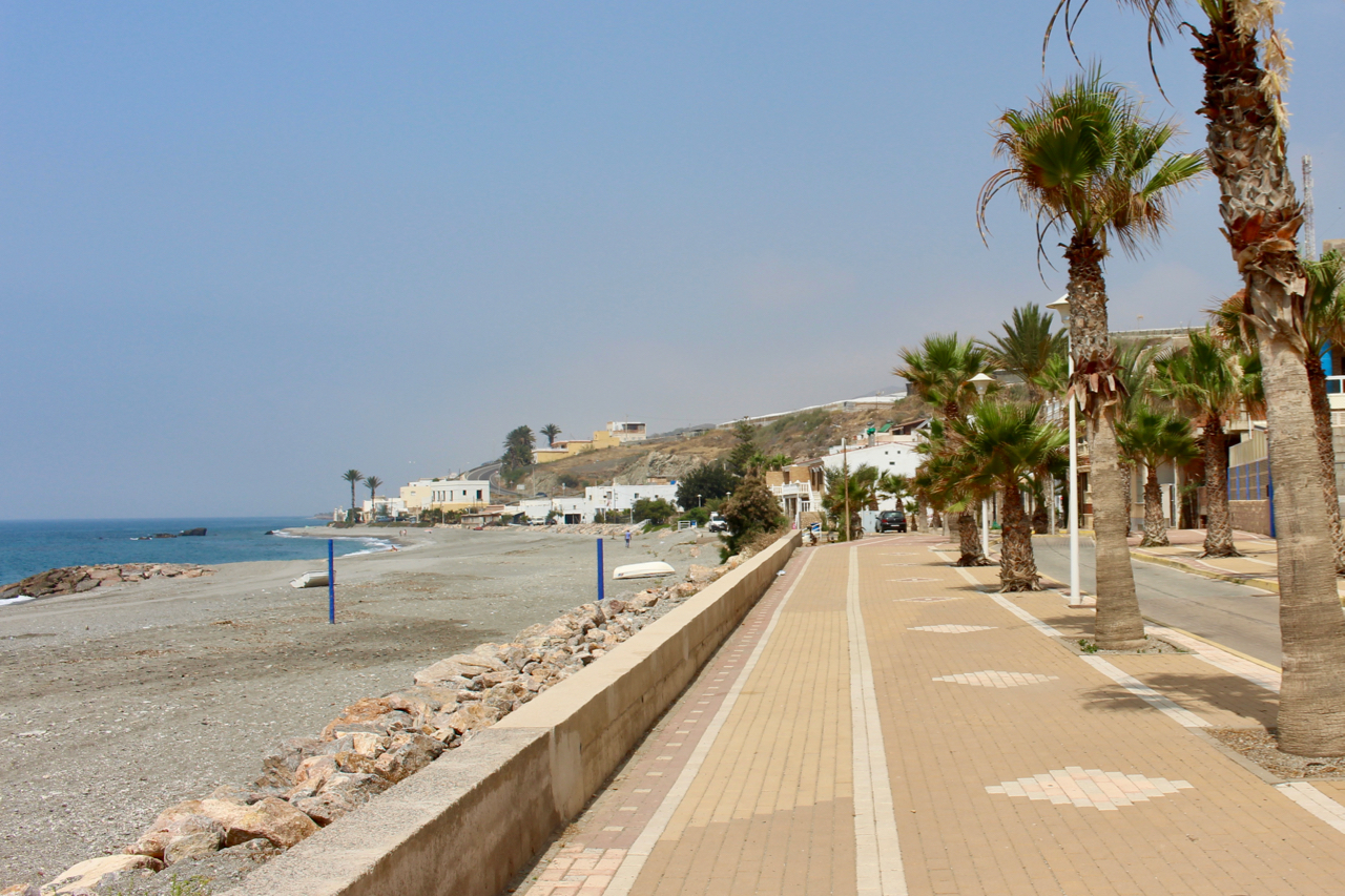 Strand Playa del Lance de la Virgen in Adra