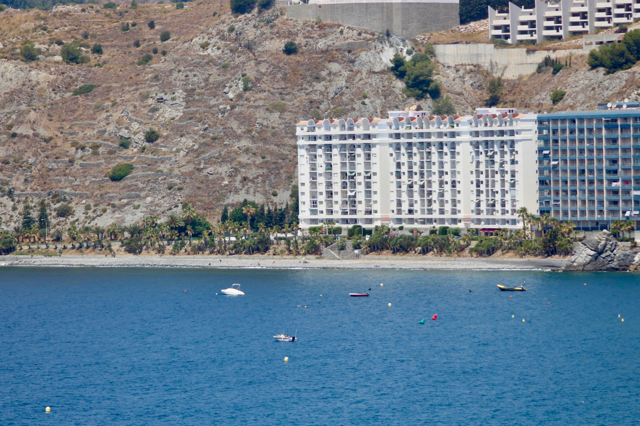 Strand Playa La Veintiuna an der Costa Tropical