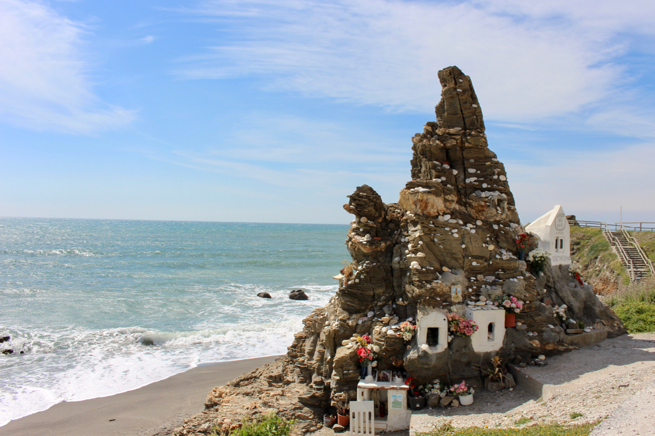 Altar für die Virgen del Mar am Strand Playa Mazagarrobo